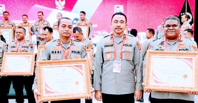 
 Kementerian PANRB Berikan Penghargaan Kepada Polres Tulang Bawang