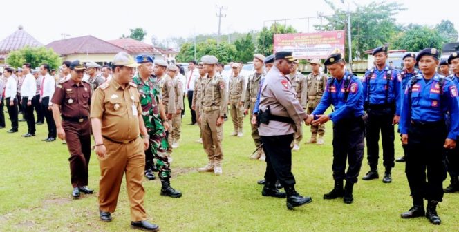 
 Polres Tulang Bawang gelar Apel Kesiapan Paspam Dalam Pilkakam Serta Pemilu