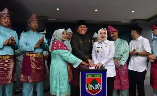 
 Gubernur Sumatera Selatan Meresmikan RSUD Pangeran Muhammad Amin Di Kabupaten Musi Rawas