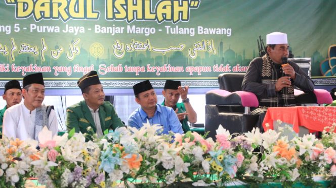 
 Ponpes Darul Ishlah Simpang 5 Tulang Bawang Gelar Wisuda Santri Dan Pengajian Akbar