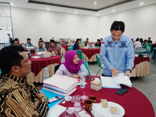 
 Tak Kenal Lelah Dalam Mencegah, Kejari Wonosobo Memberikan Penyuluhan Hukum dan Evaluasi Dana Transfer Desa