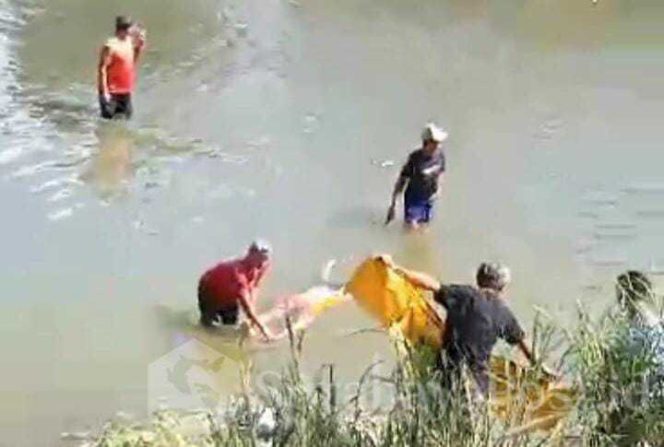 
 Mayat Seorang Wanita Remaja Mengambang di Sungai Sekayu Ponorogo Kota