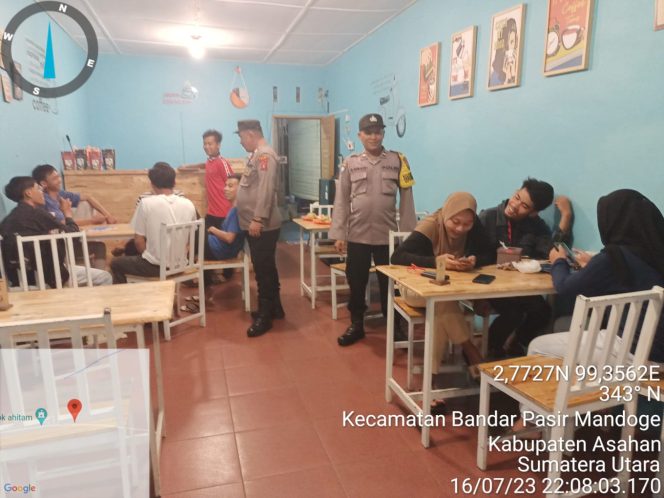 
 Tingkatkan Keamanan Wilayah, Polsek Bandar Pasir Mandoge Gelar KRYD dan Patroli Malam