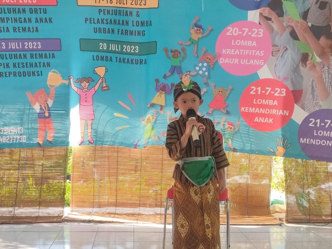 
 Dalam menyambut Hari Anak Nasional (HAN) Pusat Pemberdayaan Komunitas Perkotaan Universitas Surabaya (Pusdakota Ubaya)adakan lomba lomba