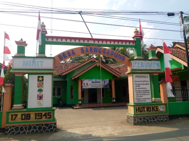 
 Masyarakat Desa Sarwogadung Kecamatan Mirit – Kebumen Menolak Sekretaris Desa Mantan Narapidana