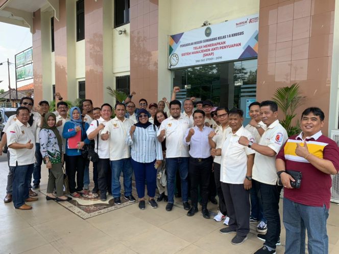 
 Savitri Bebas…! Ternyata Masih Ada Keadilan Di Indonesia