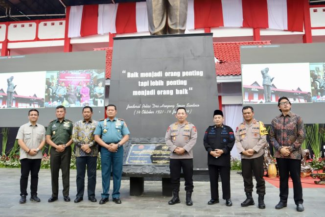 
 Masyarakat Diharapkan Tak Ragu, TNI dan Polri di Jateng Tegaskan Netralitas Dalam Pemilu 2024