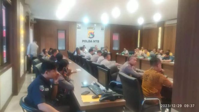 
 Rapat Finalisasi Pemantauan Malam Tahun Baru Pemprov NTB Bersama Polda NTB