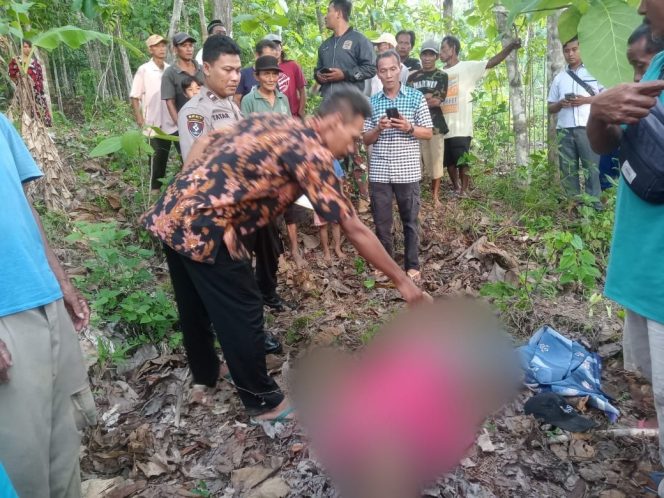 
 Pencari Pakan Ternak Jatuh dari Pohon Ditemukan Meninggal Dunia