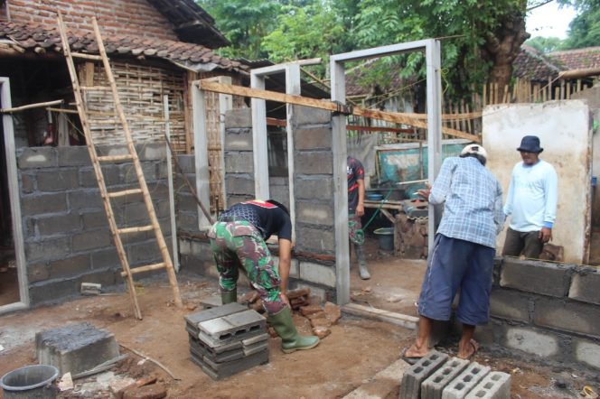 
 Satgas TMMD Ke-119 Kodim 0819/Pasuruan Rehab 20 Rumah Program Rutilahu