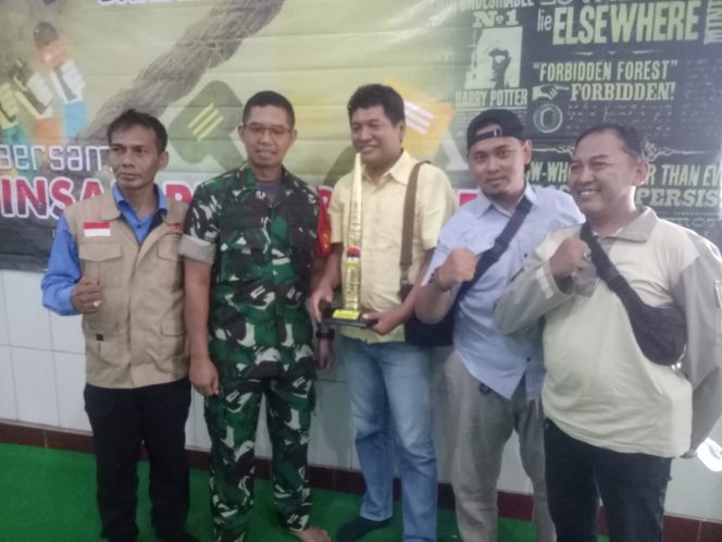 
 Jalin Silahturahmi, Dandim 0819/Pasuruan Ngopi Bareng Insan Pers dan Media