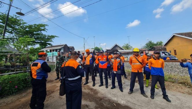 
 Tekan Kecelakaan di Perlintasan Kereta, Dishub Kabupaten Pasuruan Bangun 12 Palang Pintu