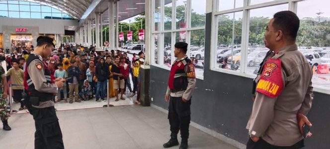 
 Polres Loteng Tingkatkan Patroli Di Area Bizam Antisipasi Calo Dan Copet Jelang Libur Lebaran