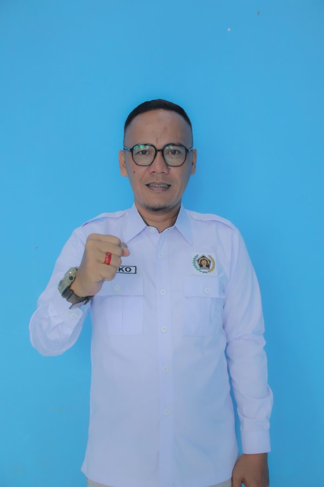 
 Ketua PWI Lampung Utara Menjadi Moderator Talkshow Literasi Digital Kominfo