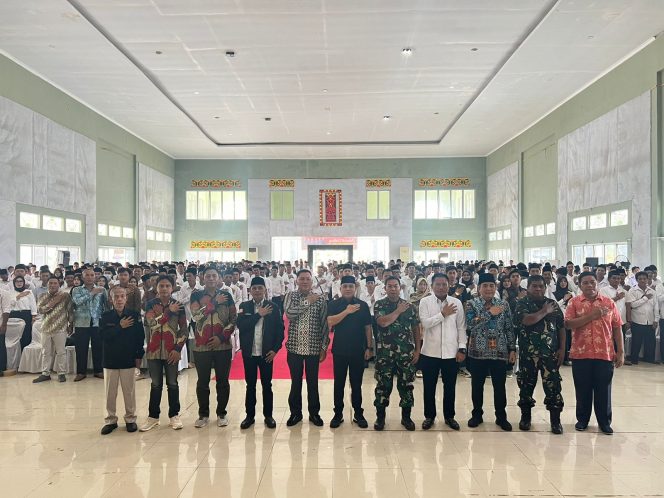 
 Polres Lampung Utara Amankan Pelantikan dan Pengambilan Sumpah PPS Pilkada 2024