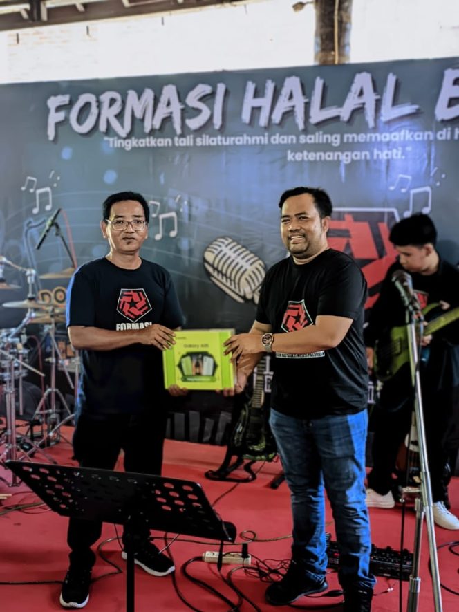 
 Forum Masyarakat Musisi ( FORMASI ) Pasuruan Gelar Halal Bihalal Di Komplek Perum Surya Kencana.
