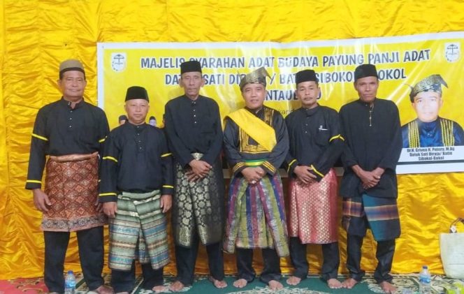 
 Datuk Sati Diraja Lakukan Syarahan Adat Bagi Anak Kemenakan