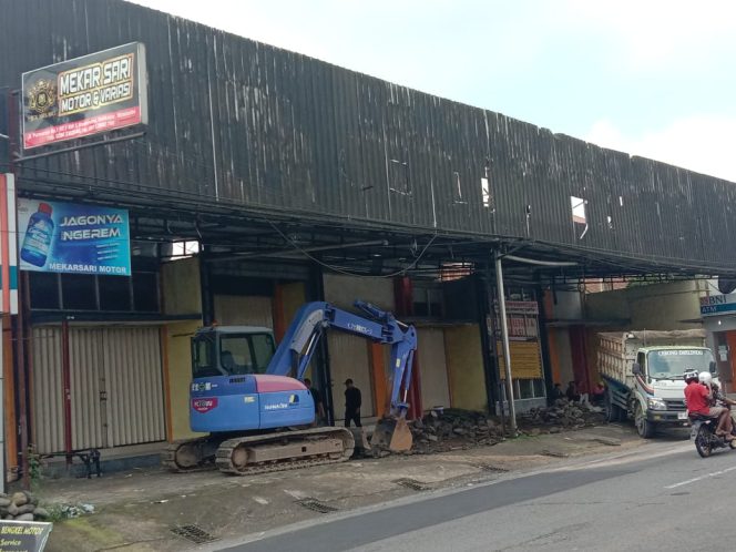 
 Pengadilan Negeri Wonosobo Kembali Menggelar Sidang Perkara Perusakan Obyek Sengketa Toko Mekarsari 
