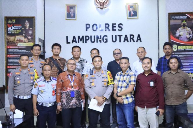 
 Polres Lampung Utara Gelar FGD Terkait Permasalahan Kendaraan Angkutan Batu Bara 