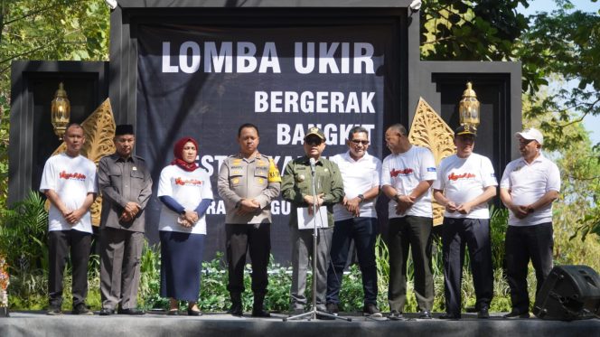 
 Ratusan Peserta Ikuti Lomba Ukir , Edy Supriyanta : Ikhtiar Kita Lestarikan Ukir Jepara