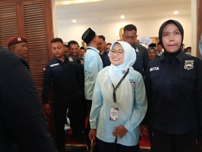 
 Komisi Pemilihan Umum ( KPU ) Kabupaten Kebumen Lakukan Tahapan Pilkada Dengan Pengundian Nomor Urut Calon Bupati Dan Wakil Bupati Kebumen