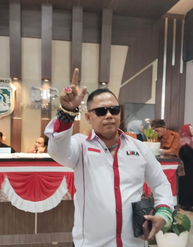 
 Pesan Khusus Ayi Suhaya Usai Pelantikan Ketua DPRD Kabupaten Pasuruan Periode 2024 – 2029
