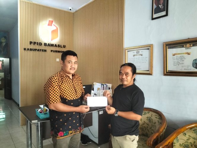 
 Kepala Desa Tamansari Kecamatan Butuh Kabupaten Purworejo Dilaporkan Ke Bawaslu