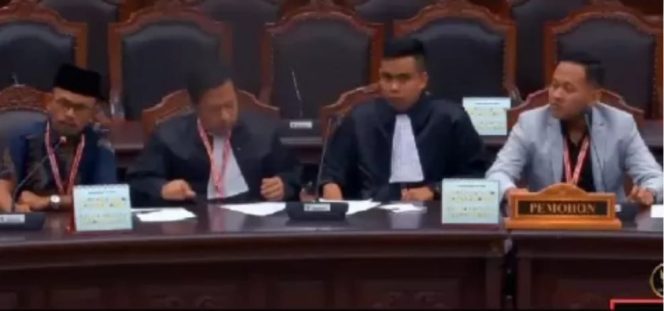 
 Salah Satu Kepala Desa Di Kabupaten Kebumen Berjuang Di Majelis Konstitusi Demi Keadilan Dalam Pilkada Yang Bermartabat