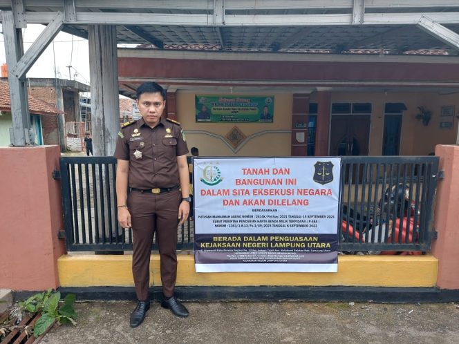 
 Kejaksaan Negeri Lampung Utara Sita Aset Terpidana Korupsi, Mantan Kadiskes Maya Metisa.