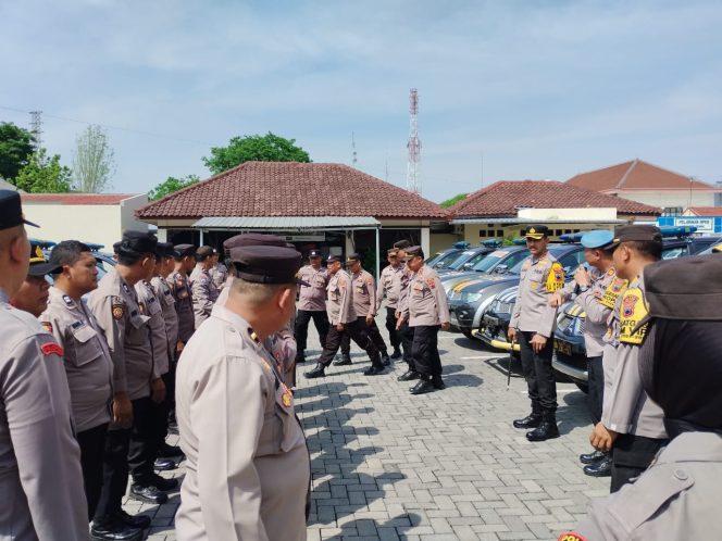 
 Jelang Pilkada 2024 Polres Kabupaten Demak Lakukan Pemeriksaan Kendaraan Dinas (Randis)