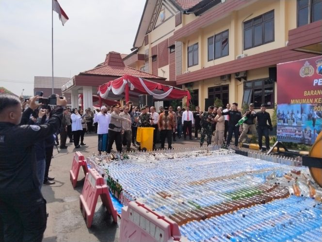 
 Hasil Kegiatan Cipta Kondisi, Polres Pasuruan Gelar Pemusnahan Barang Bukti Menjelang Akhir Tahun