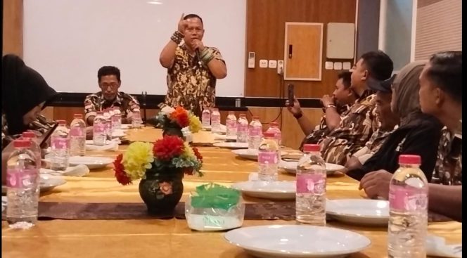 
 Keluarga Besar GM FKPPI 1319 Pasuruan Gelar Acara Buka Bersama, Pererat Silahturahmi dan Diskusi Kepemimpinan di Pasuruan