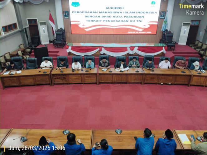 
 PC PMII Pasuruan Audensi dengan DPRD Kota Pasuruan, Tolak Revisi UU TNI dan Angkat Isu Lokal.  