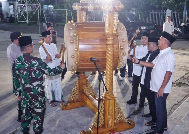 
 Wali Kota Pasuruan Gelar Gema Takbir 2025, 1 Syawal 1446 H di Halaman Harmonie. 