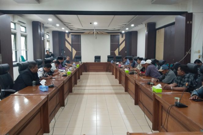 
 FORMAT Menggelar Audiensi Terkait Raperda TJSL, Mereka Menilai Ada Pasal Yang Berpotensi Terjadi Konflik Kepentingan