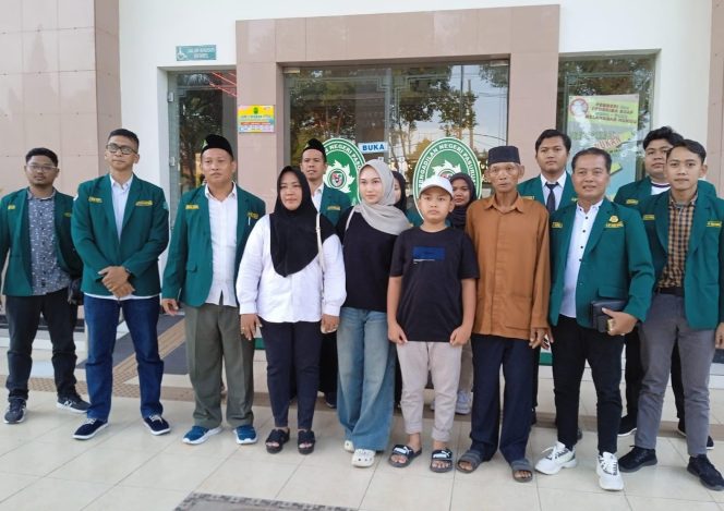 
 Sidang Lanjutan Pembunuhan Bos Rental Mobil di Pasuruan: Ketua RT, Tetangga dan Istri Terdakwa Jadi Saksi