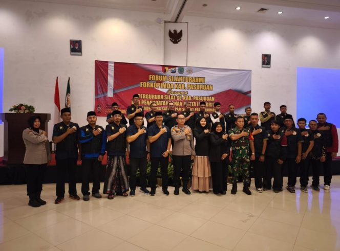 
 Polres Pasuruan Hadiri Pelantikan IPSI serta Deklarasi Satgas Sentot Prawirodirdjo