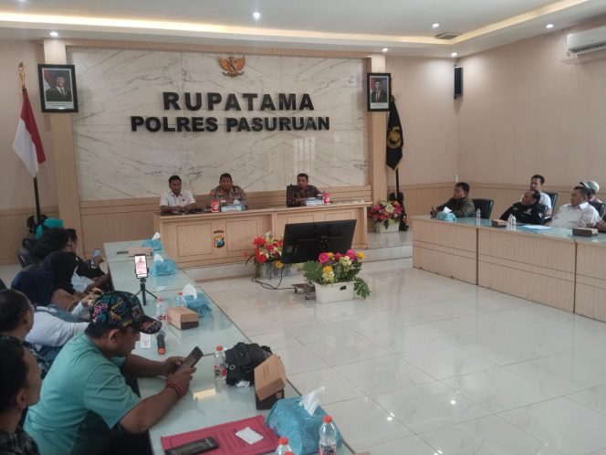 
 Forum Transparansi (Fortrans)  Datangi Polres Pasuruan, Tuntut Tindak Tegas Tambang Ilegal dan Korupsi Dana Desa.