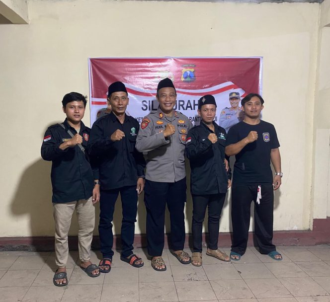 
 Kapolres Pasuruan Apresiasi Langkah Humanis Polsek Beji Rangkul Perguruan Silat, Mewujudkan Stabilitas Wilayah.