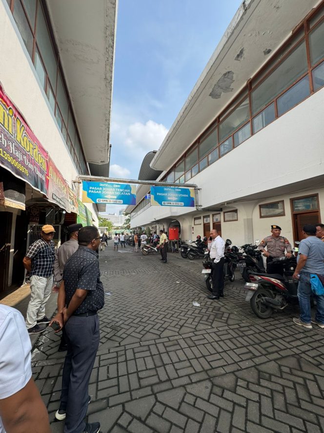 
 Pergantian Pengelolaan Parkir Pasar Johar Utara dan Tengah Berjalan Dengan Lancar, Kedua Belah Pihak Sportif Mengikuti Hasil Seleksi
