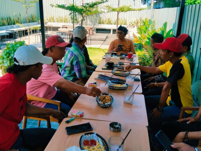 
 Irfan Darmawan Pimpin Rapat Konsolidasi LPK-Barata Jelang Audiensi Strategis dengan Direktur RSUD dr R Soedarsono.