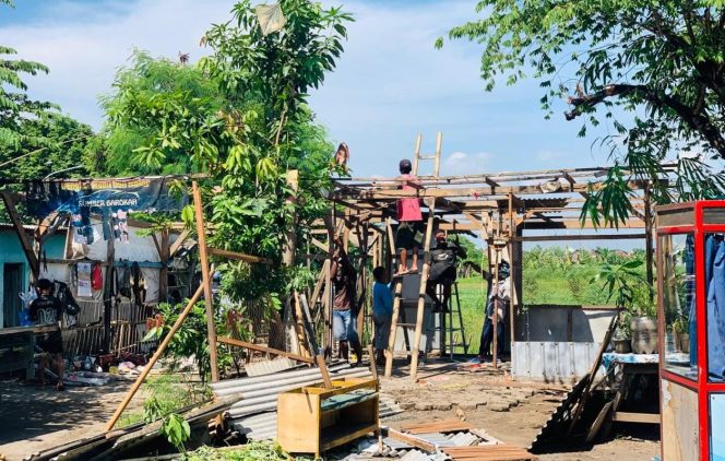 
 Puluhan kios dibongkar pemiliknya, Imbas Rencana Pembangunan Sekolah Rakyat  