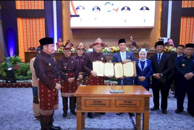 
 Dalam Paripurna Istimewa DPRD kota Lubuklinggau Gubernur Sumsel Berikan Arahan Tegas Kepada Seluruh Jajaran Di wilayahnya